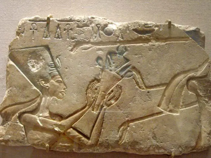 Depiction of Nefertiti at Amarna