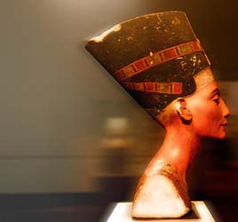 Nefertiti Bust