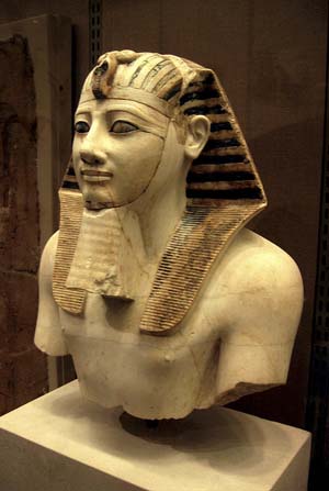 Royalty line egypt Royalty line egypt
